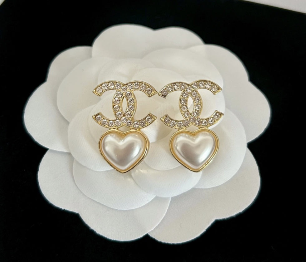 Classy Valentine (NOT RESTOCKING)