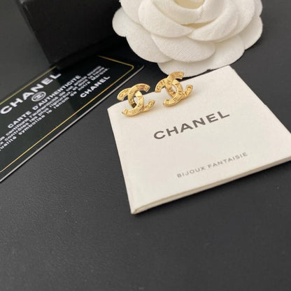 Petite Elegance