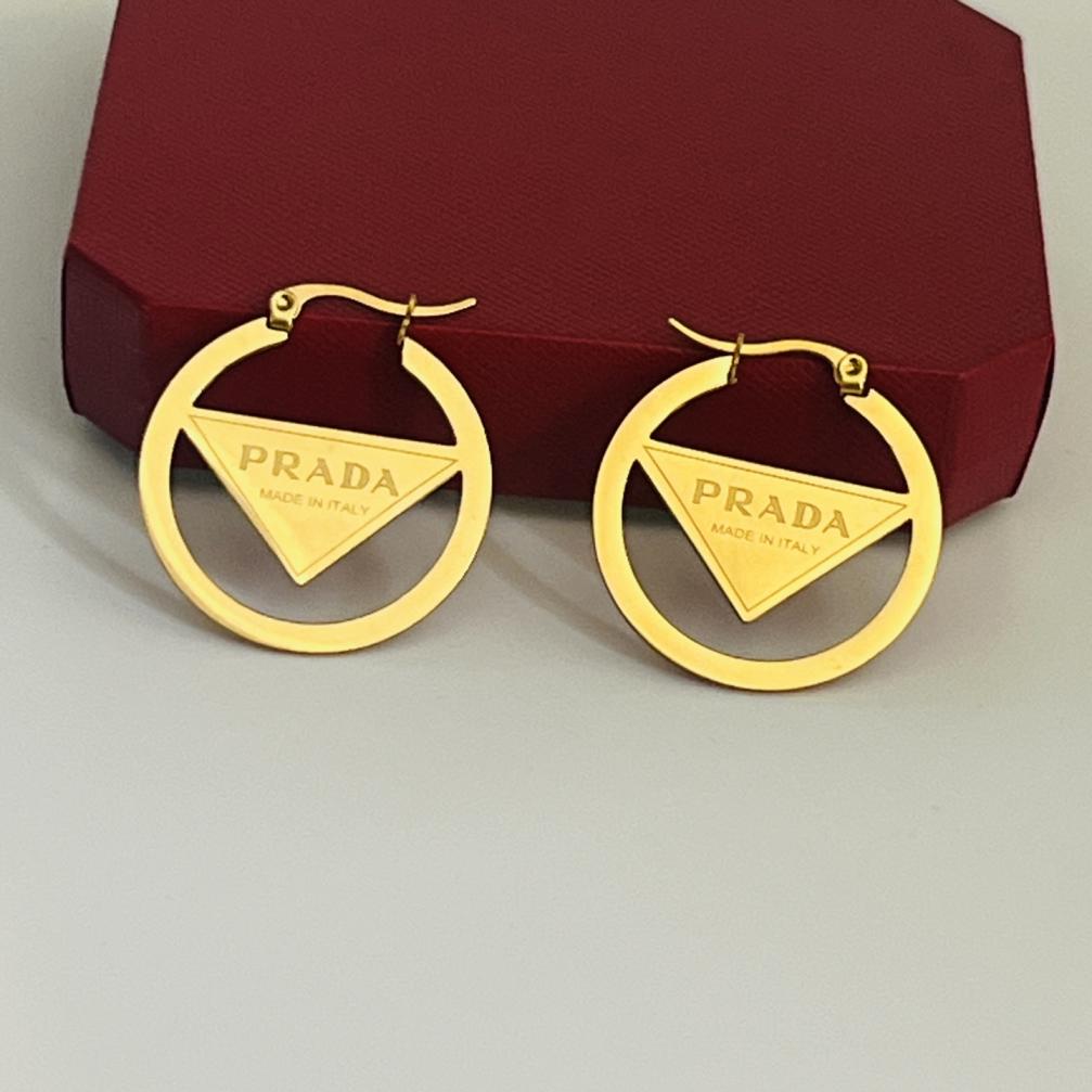 Pretty Prada U